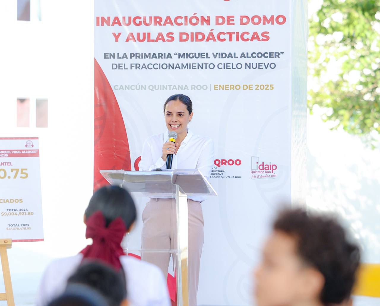 RESPALDA ANA PATY PERALTA COMPROMISO CON LA EDUCACIÓN