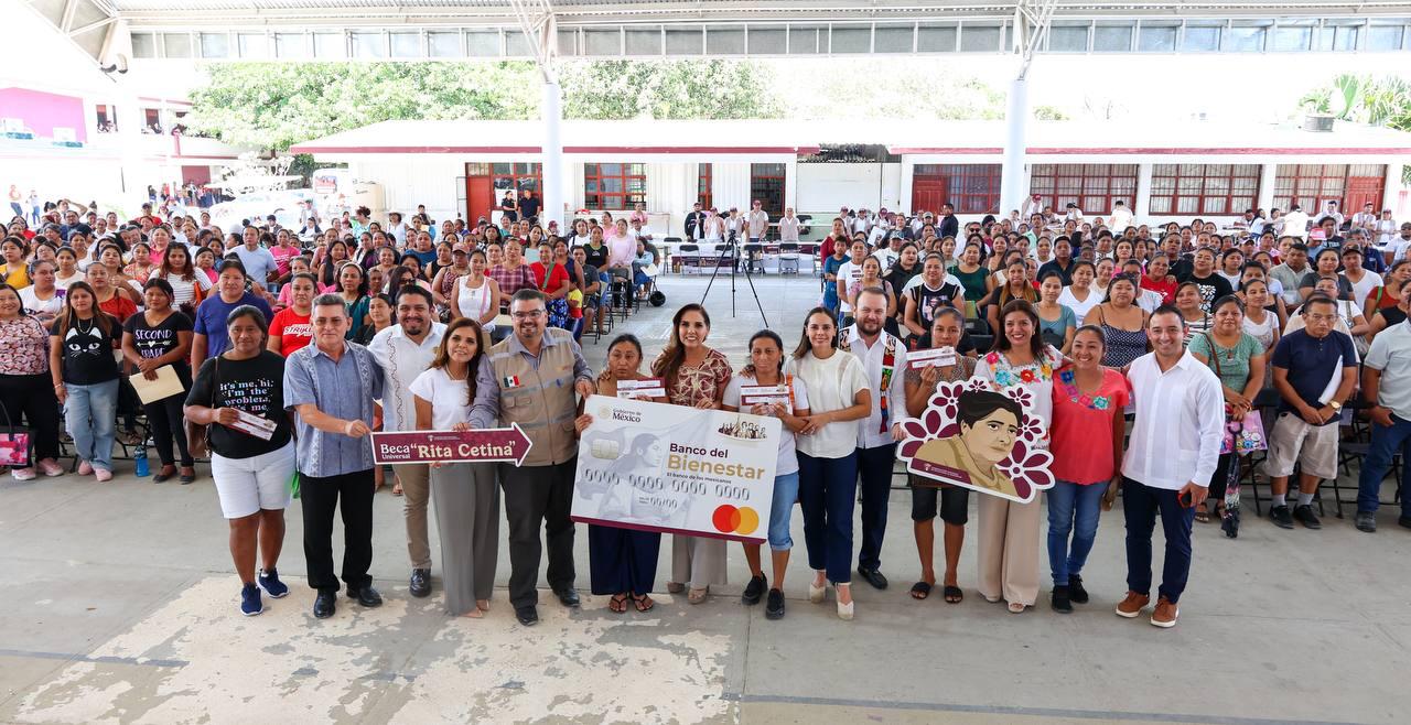 CELEBRA ANA PATY PERALTA COMPROMISO DEL GOBIERNO DE MÉXICO CON LA EDUCACIÓN