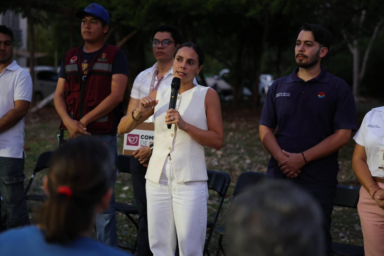 ANA PATY PERALTA FORTALECE LA PROXIMIDAD ENTRE CIUDADANÍA Y AUTORIDADES